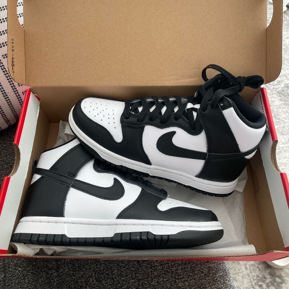 Nike panda dunks - Picture 3 of 8